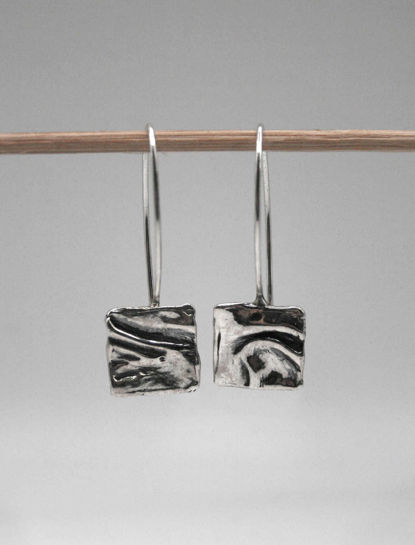 Dangle Earrings in Textured Irregular Square Design - Sterling Silver 925 - SosyGallery