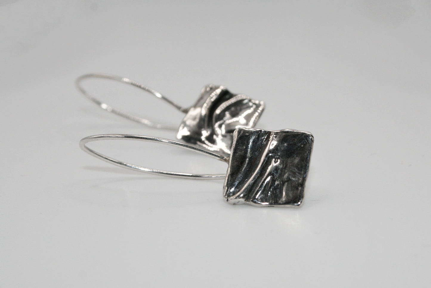 Dangle Earrings in Textured Irregular Square Design - Sterling Silver 925 - SosyGallery