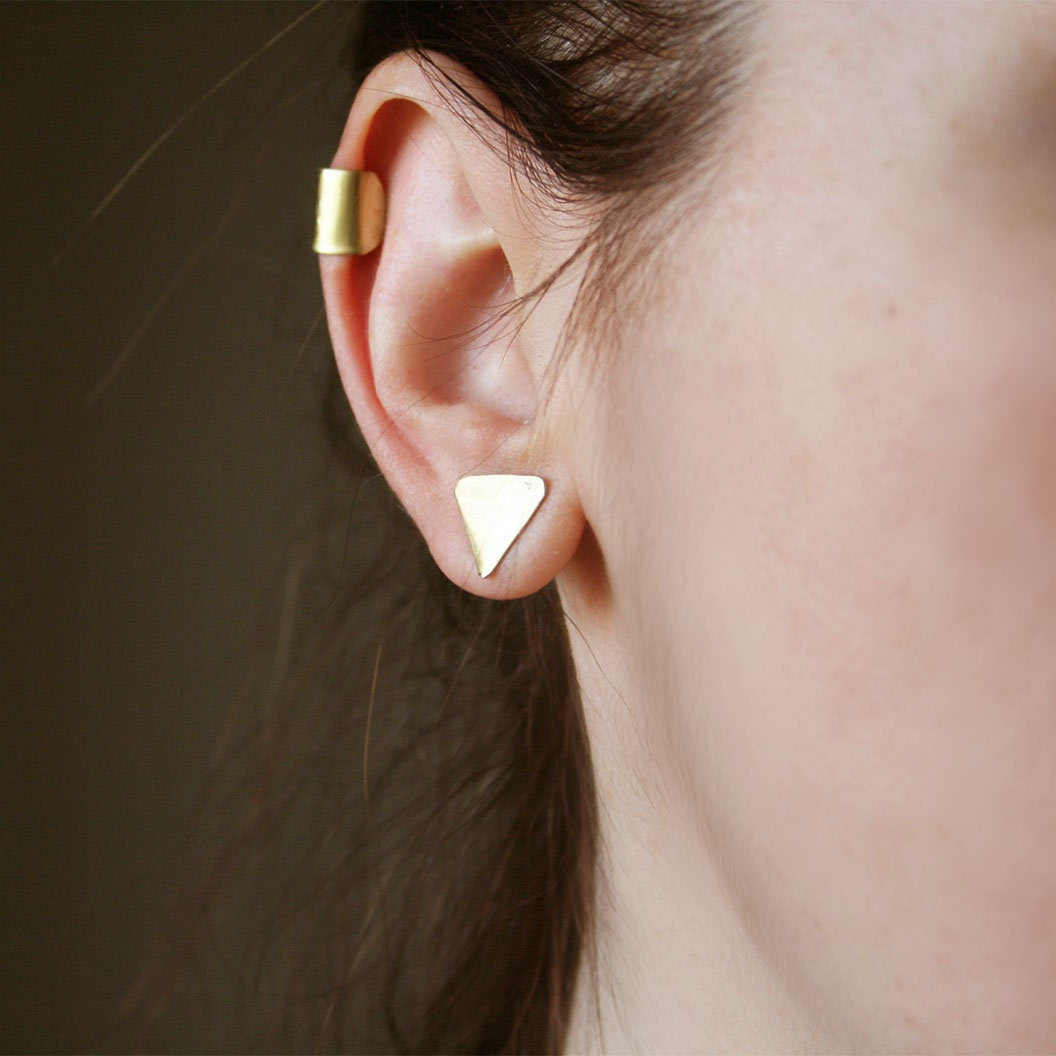 Gold No-Piercing Ear Cuff Earring  Minimalist Style - SosyGallery