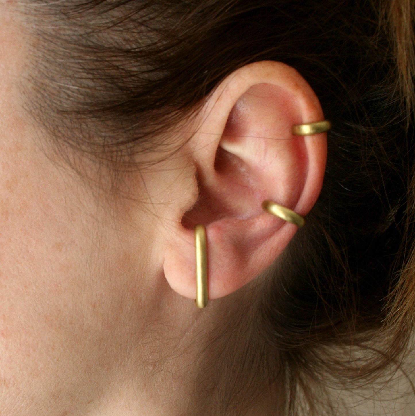 Gold Brass Ear Cuff Set, No Piercing Huggie Earring, Ear Wrap, Conch Cuff, Cartilage Cuff - SosyGallery