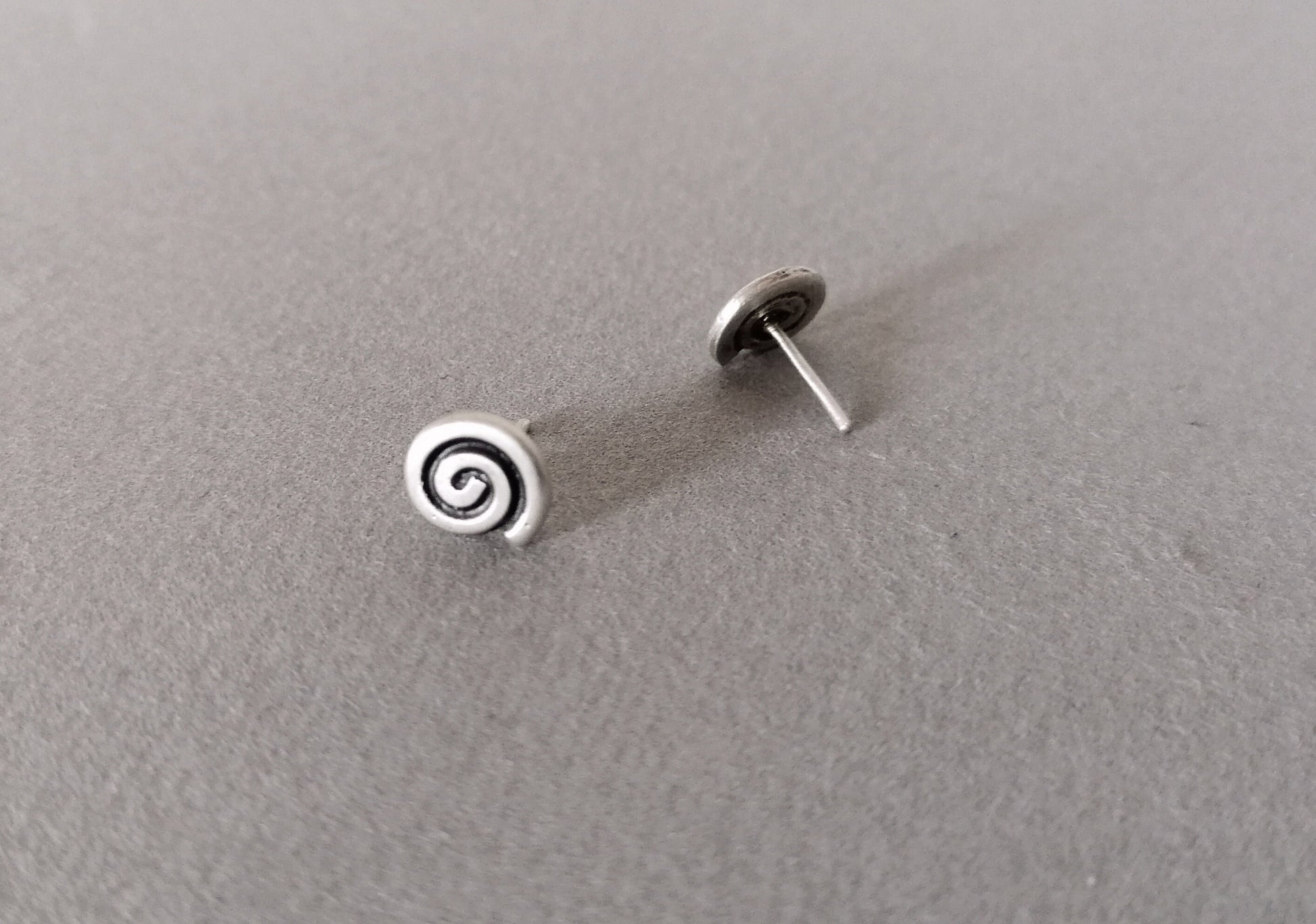 Spiral Stud Earrings in Sterling Silver 925 - Minimalist Helix Design for Everyday Wear - SosyGallery