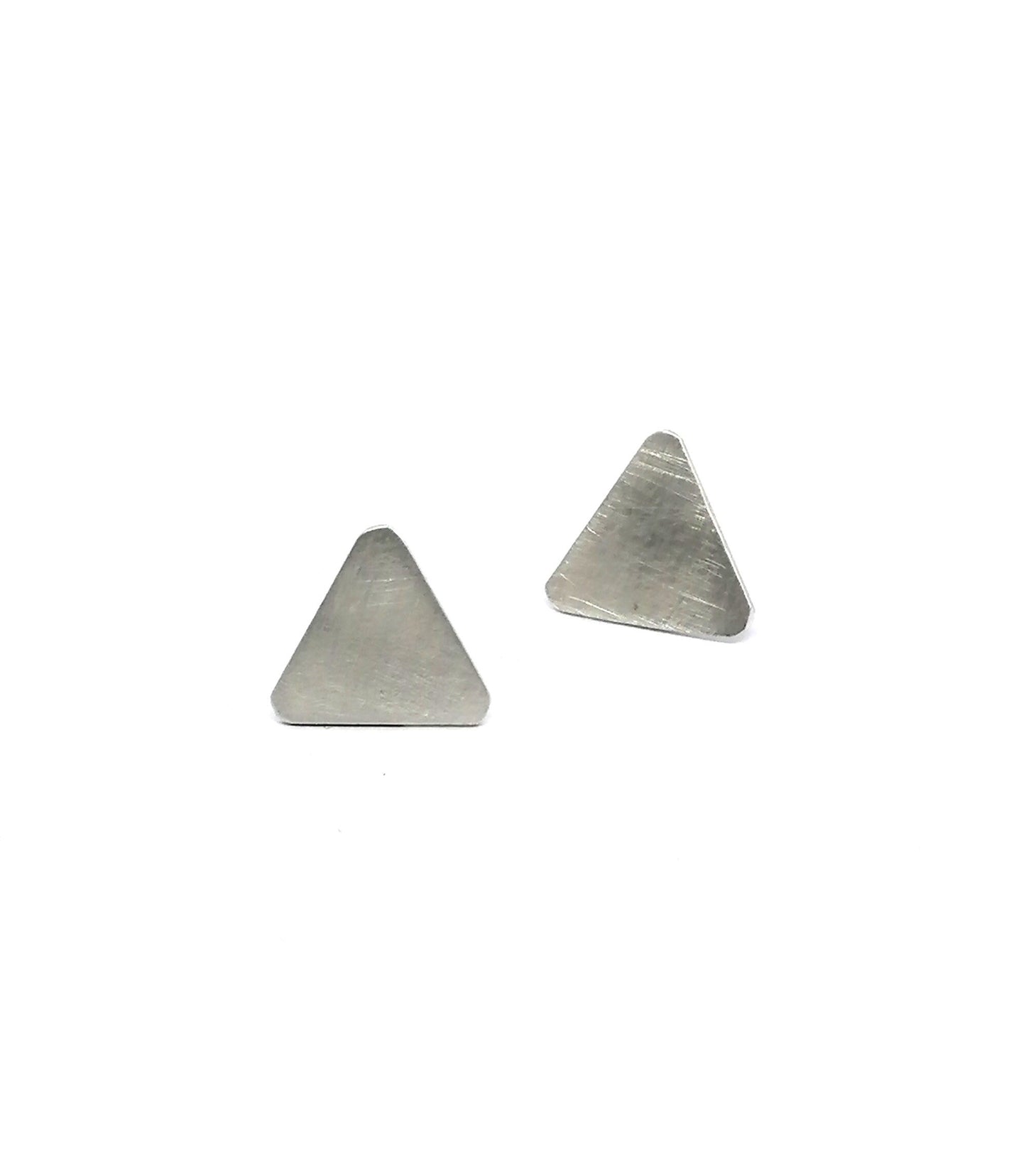 Minimalist Triangle Stud Earrings in Silver 925 and Gold Brass – Everyday Geometric Jewelry - SosyGallery