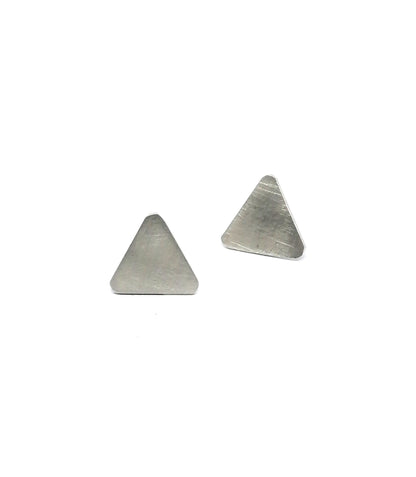 Minimalist Triangle Stud Earrings in Silver 925 and Gold Brass – Everyday Geometric Jewelry - SosyGallery