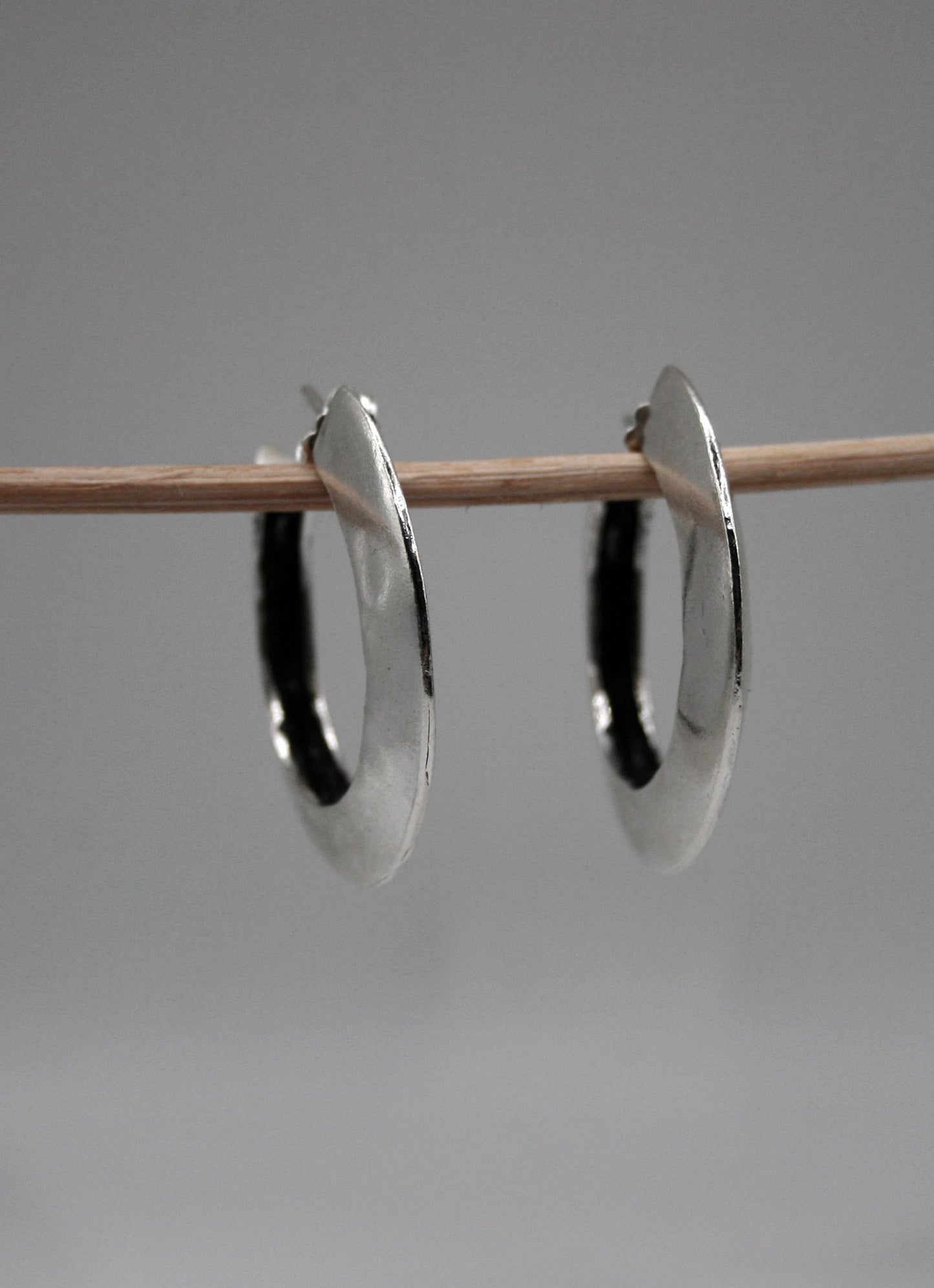 Large Solid Sterling Silver 925 Chunky Hoop Earrings - 35 mm - SosyGallery